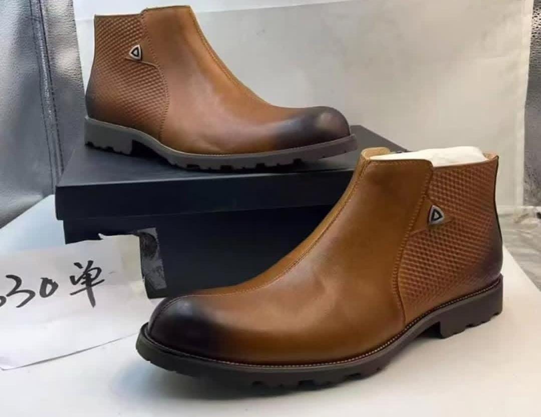 Men's Premium Burnished Leather Ankle Boots – Tan Brown with Textured Quarter Panel